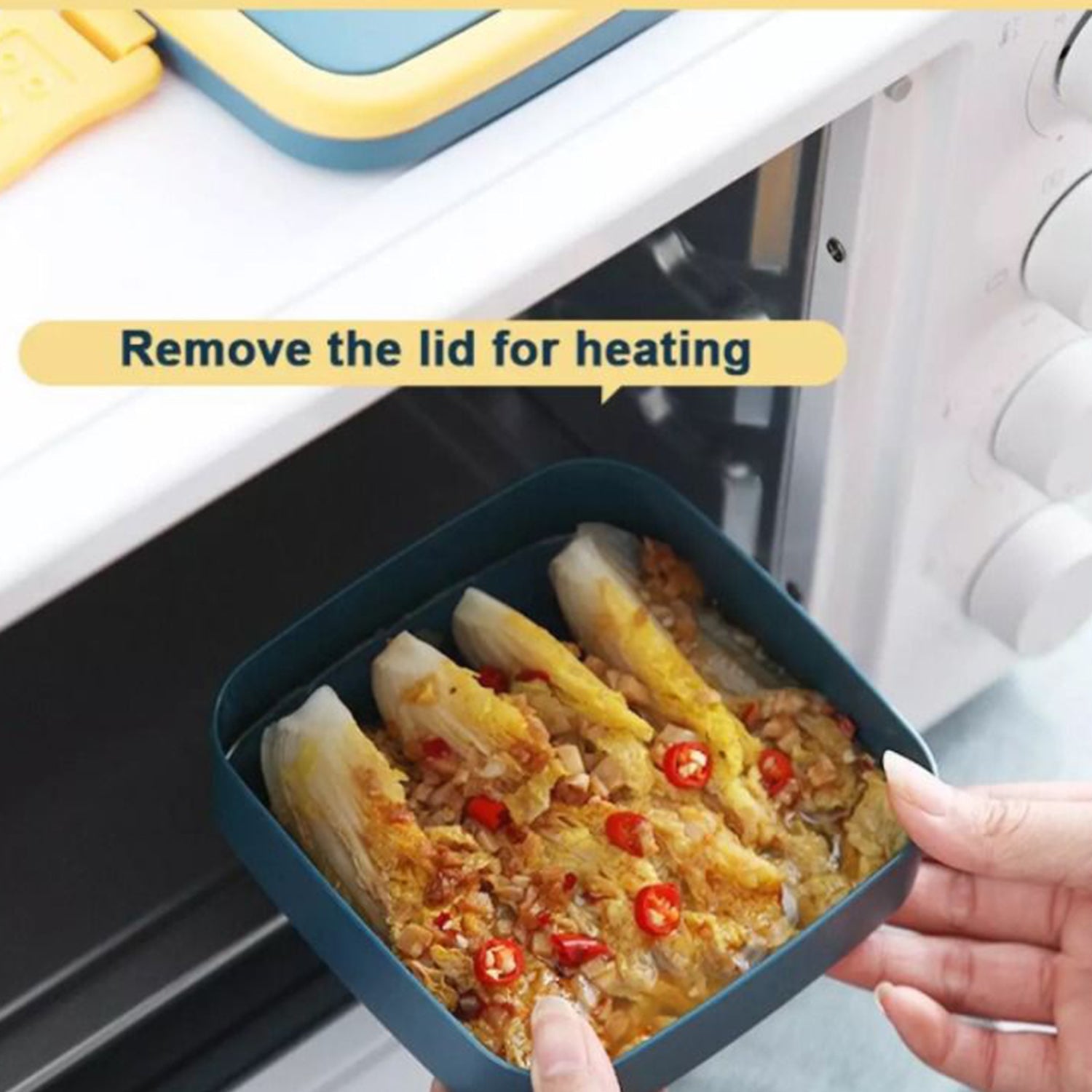 Double-layer bento box with handle for easy carrying Double-layer bento box with handle for easy carrying